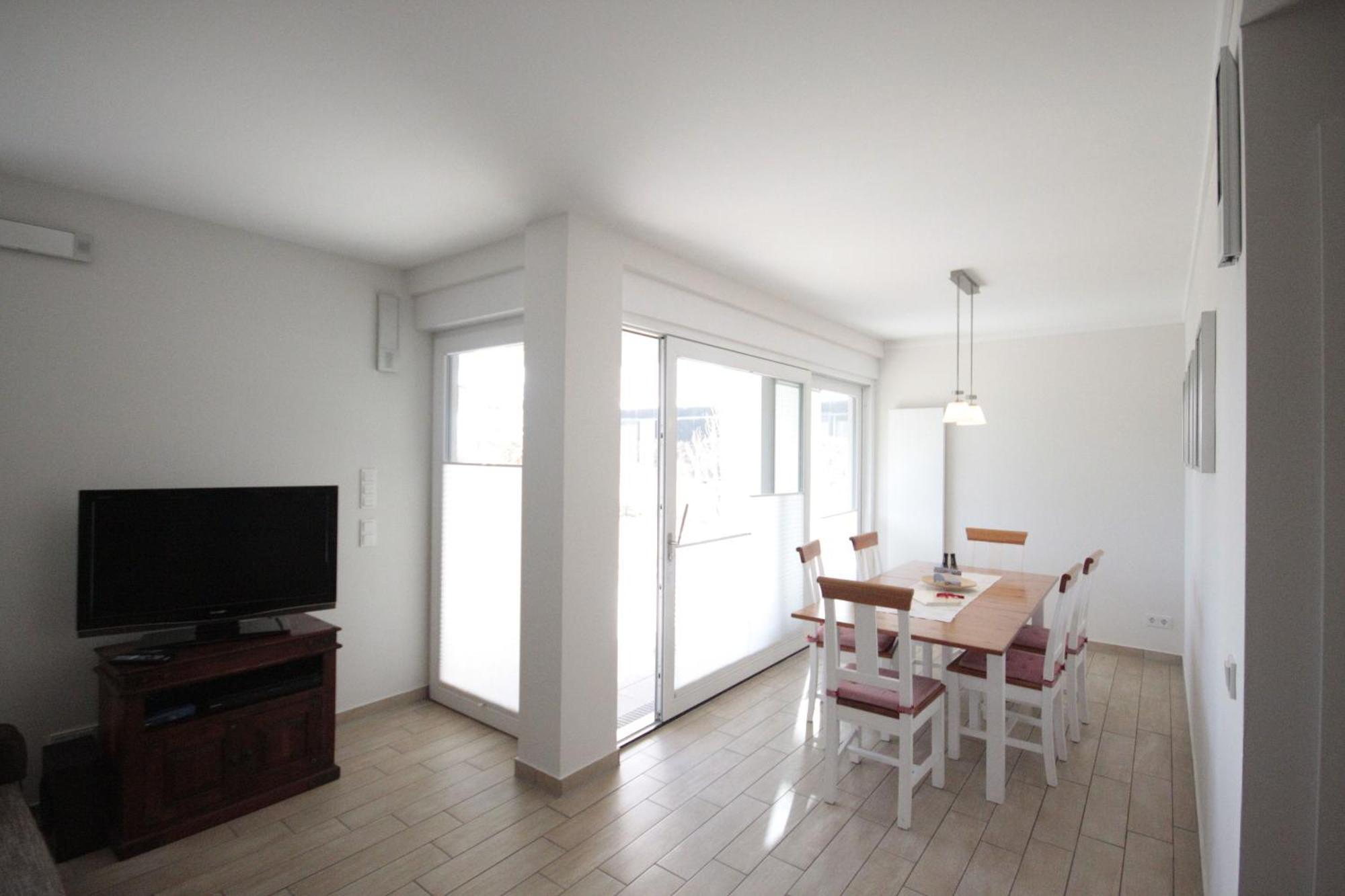 Warnemuende Pier 1 Apartment